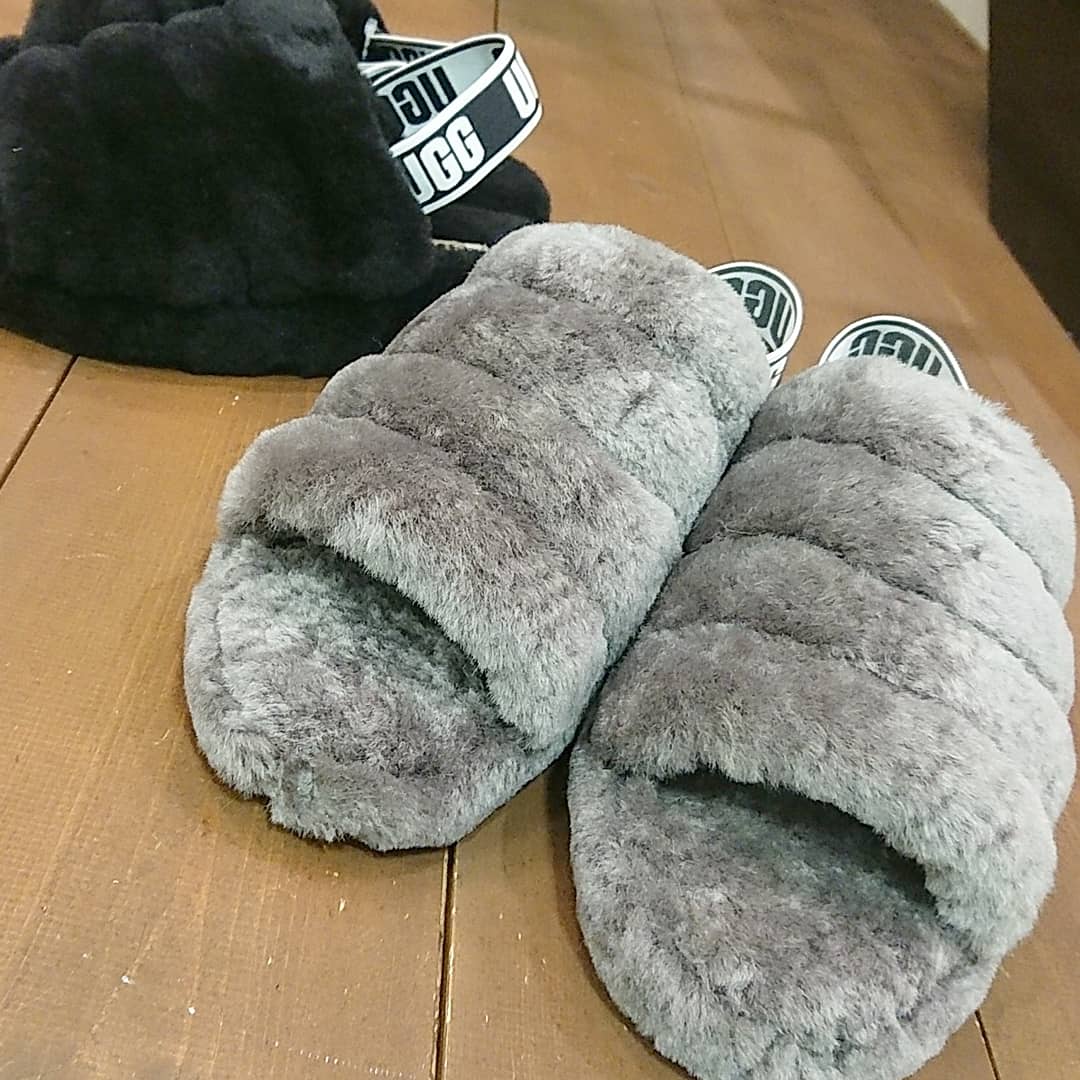 新入荷 Uggファーサンダル ボワール インターナショナル Voir