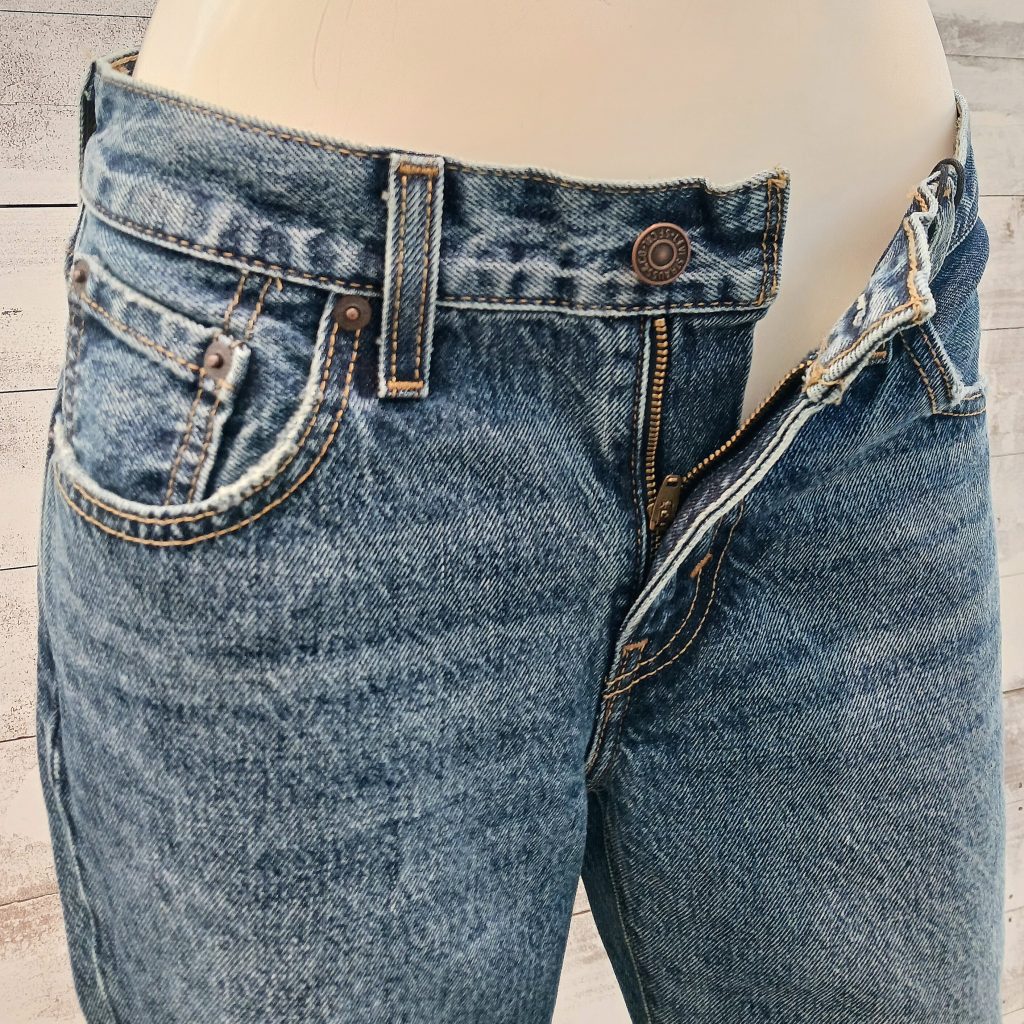 新入荷】『 Levi's 』Women's 新作👖ミディ アンクル ブーツカット